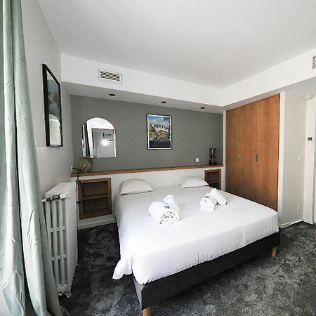 Hotel & Restaurant Le Patio Vichy Bagian luar foto